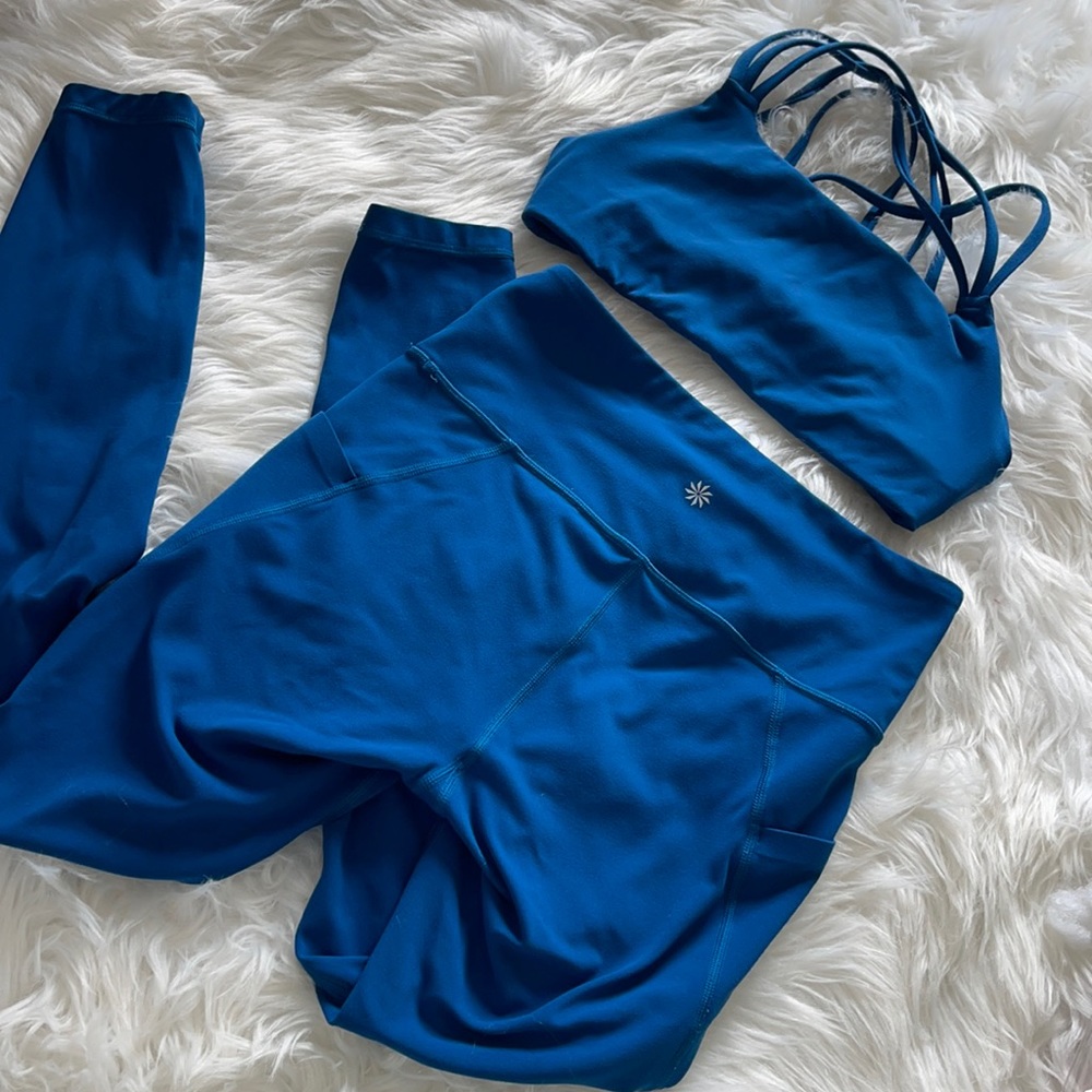 ATHLETA Matching Set Blue Leggings and Strappy Bra